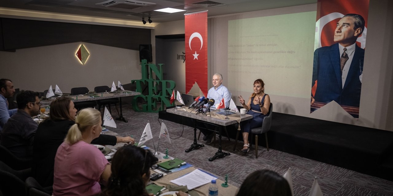 Uzmanlardan bebeklerde "topuk kanı" taramalarına ilişkin açıklama