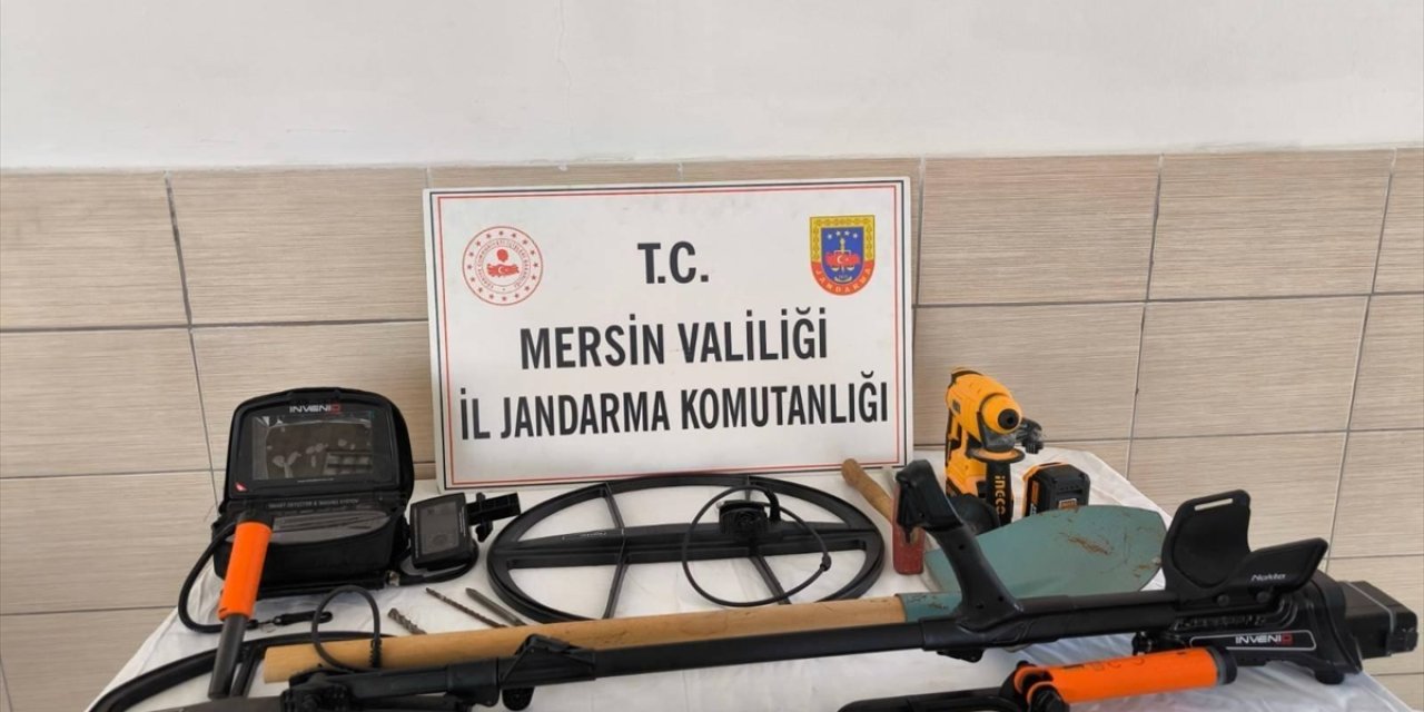 Mersin'de kaçak kazı yaptıkları iddiasıyla 11 şüpheli yakalandı