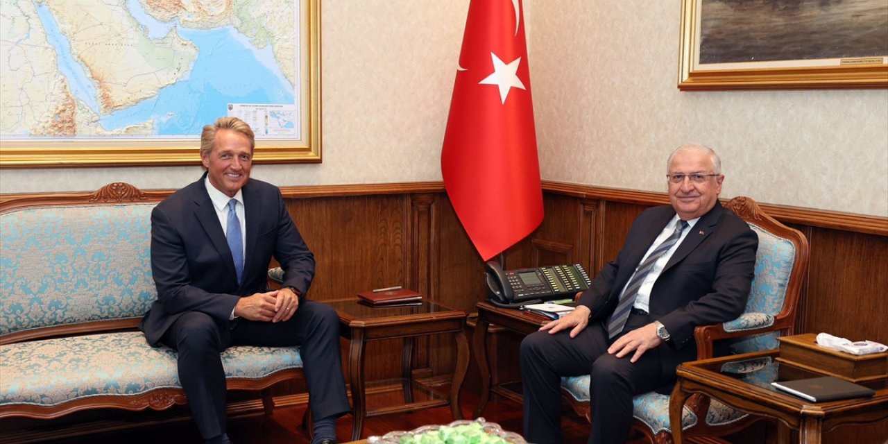 Bakan Güler, ABD'nin Ankara Büyükelçisi Jeff Flake'i kabul etti