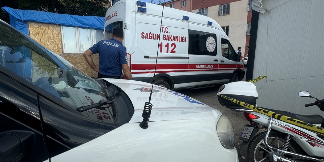 Malatya'da bıçaklı kavgada 5 kişi yaralandı