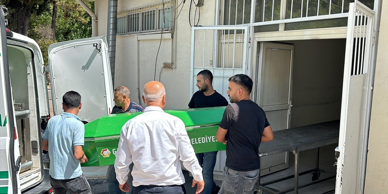 GÜNCELLEME - Gaziantep'te manavın tüfekle üzerlerine ateş açtığı çocuklardan biri öldü