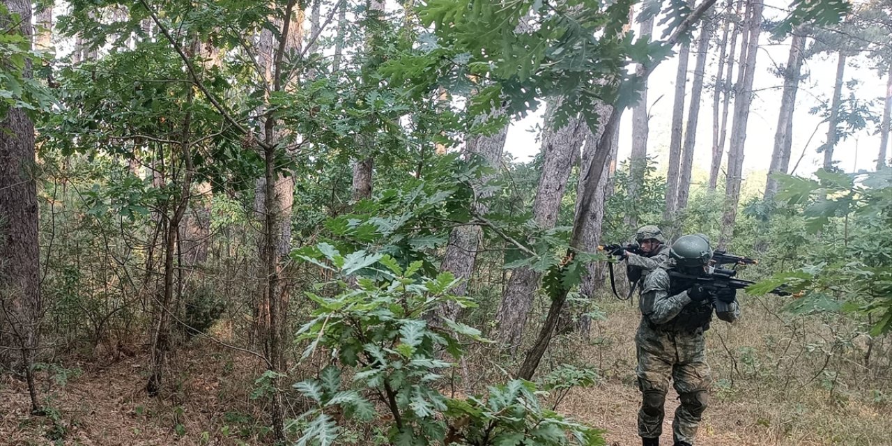 Mehmetçik'ten Kosovalı askerlere muharebe eğitimi