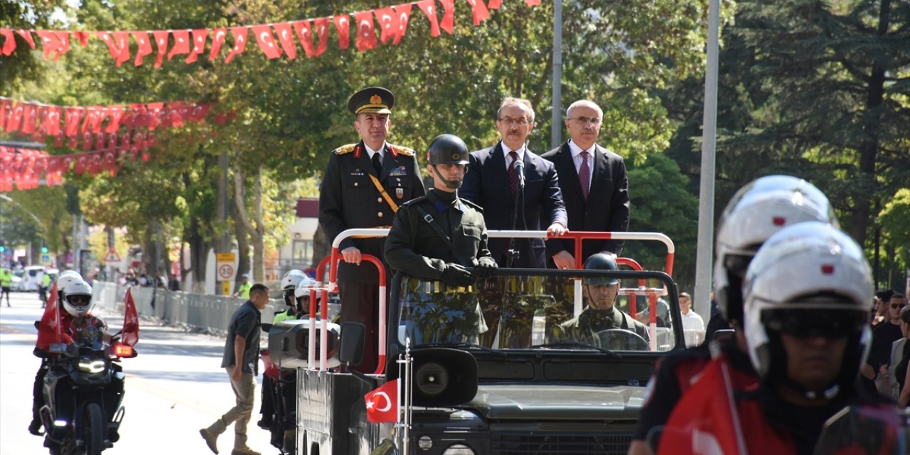 Büyük Zafer'in 102. yıl dönümü kutlanıyor