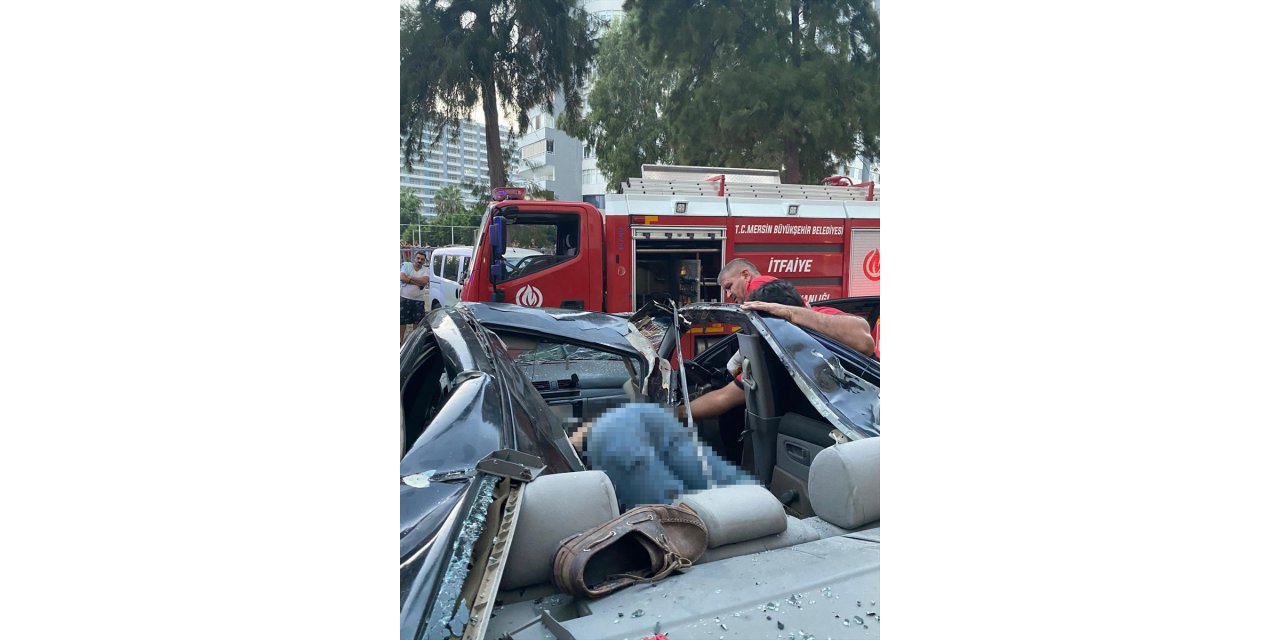 Mersin'de 21. kattan düşen kişi yaşamını yitirdi