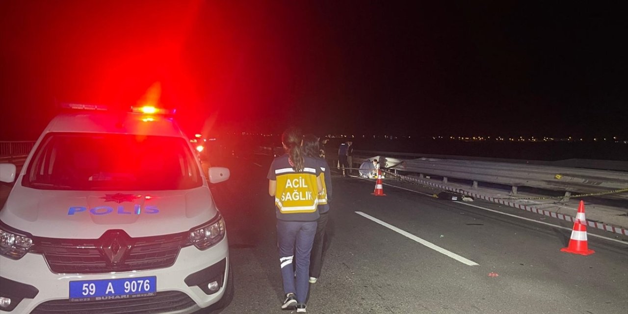 Tekirdağ'da otomobille çarpışan motosikletteki sürücü öldü