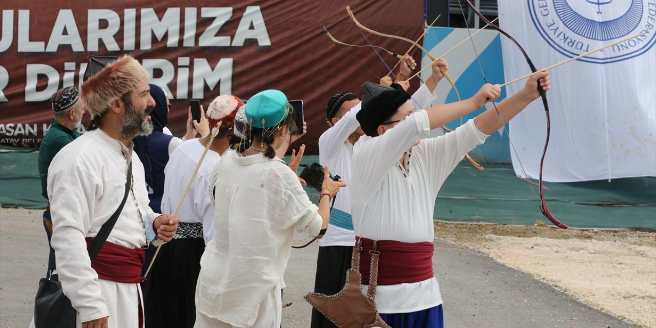 Geleneksel Türk Okçuluğu Türkiye Şampiyonası Konya'da başladı