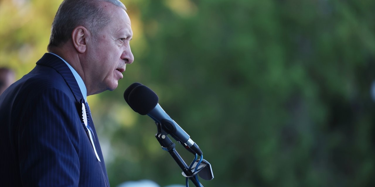 Cumhurbaşkanı Erdoğan, MSÜ Hava Harp Okulu Diploma Alma ve Sancak Devir Teslim Töreni'nde konuştu: (1)