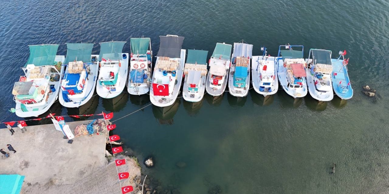 Düzce ve Sakarya'da, bu gece başlayacak yeni av sezonu için tören düzenlendi