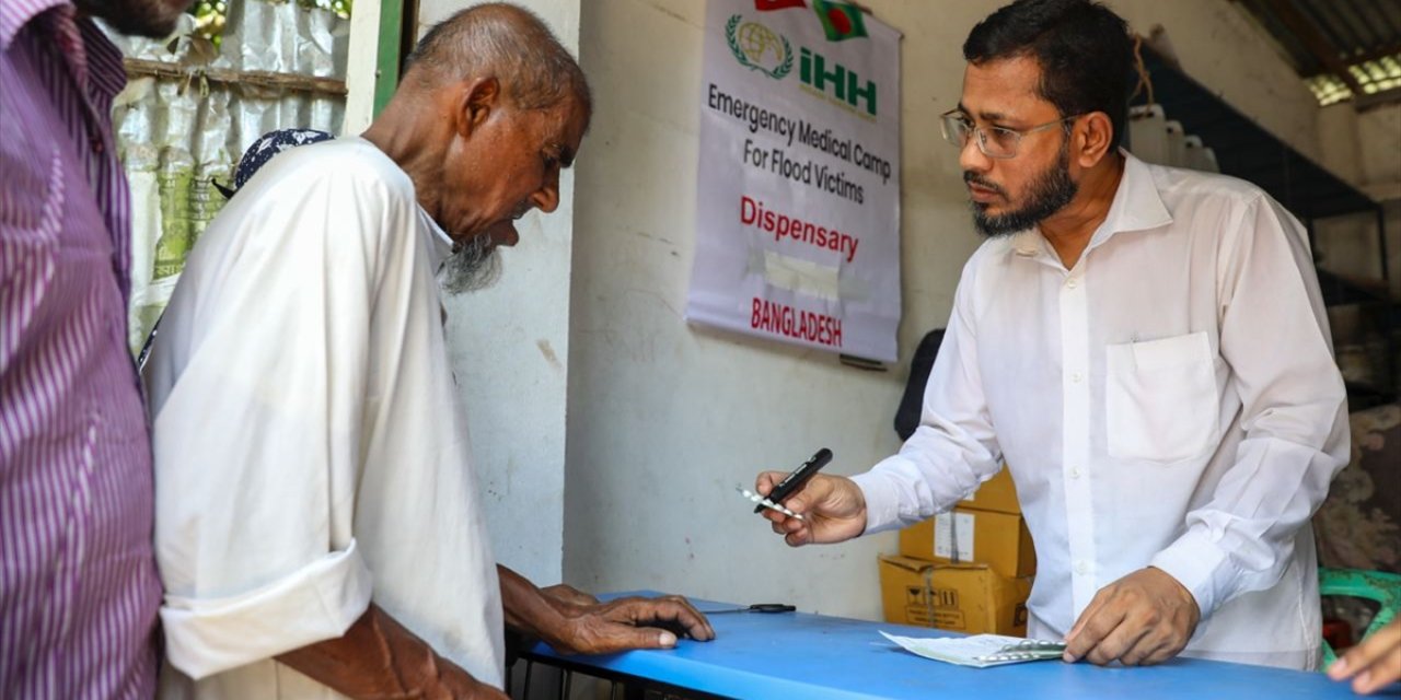 İHH selden etkilenen Bangladeş'te acil yardım çalışmalarını sürdürüyor