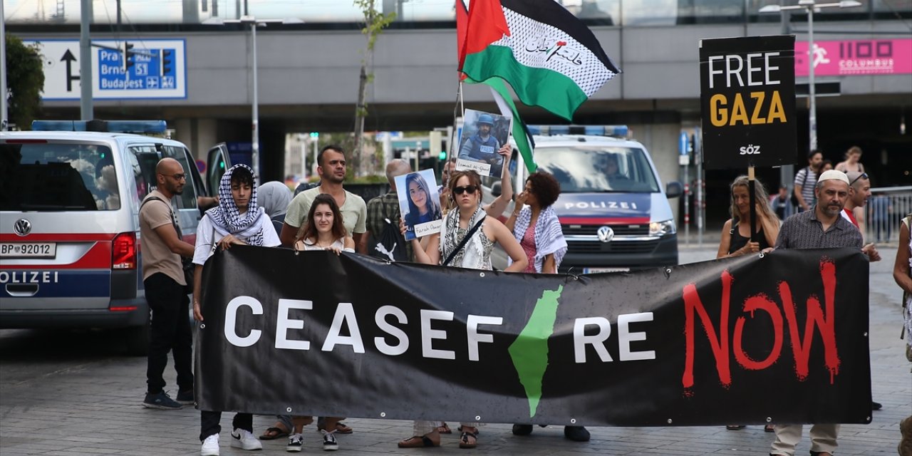 Avusturya'da, İsrail'in Gazze'ye yönelik saldırıları bir kez daha protesto edildi