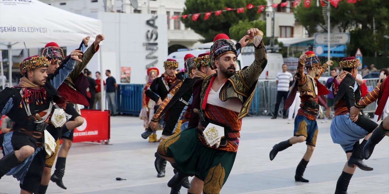 Manisa'nın düşman işgalinden kurtuluşunun 102'nci yıl dönümü kutlandı