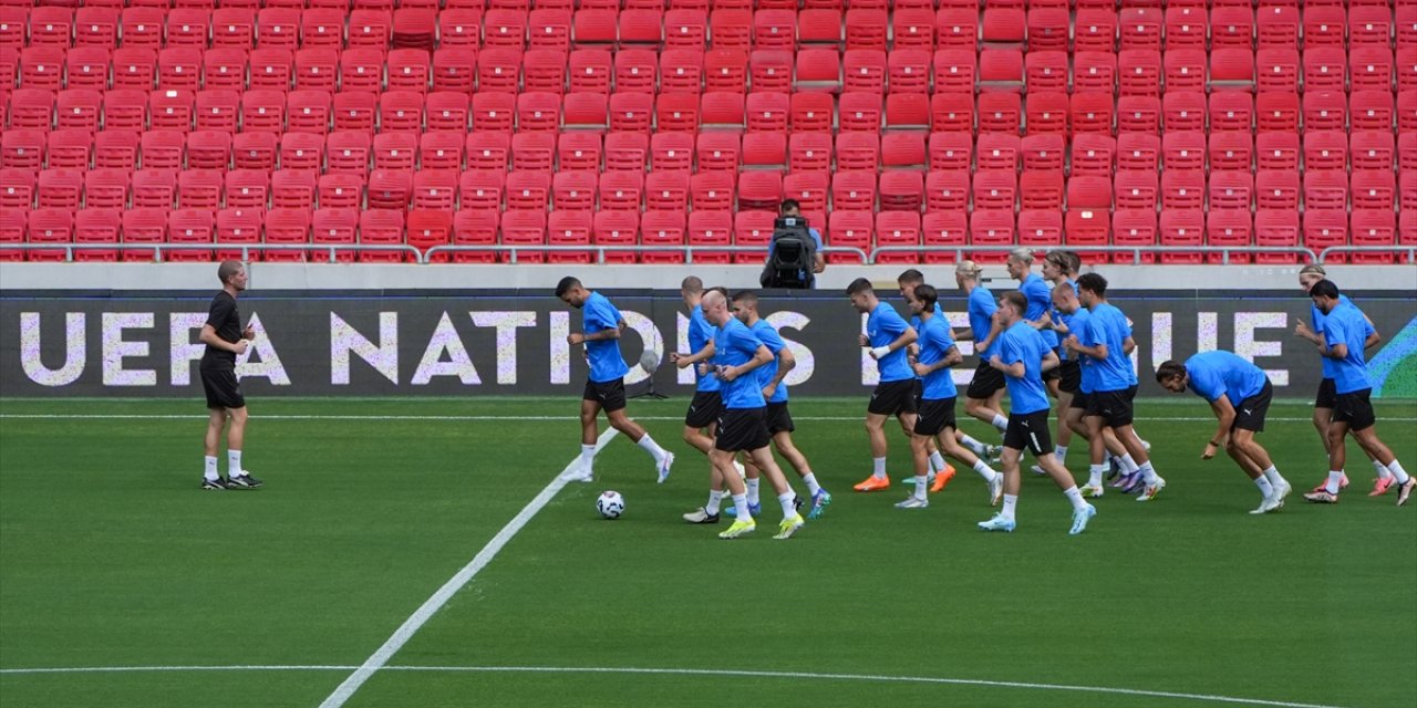 A Milli Futbol Takımı'nın rakibi İzlanda, hazırlıklarını tamamladı