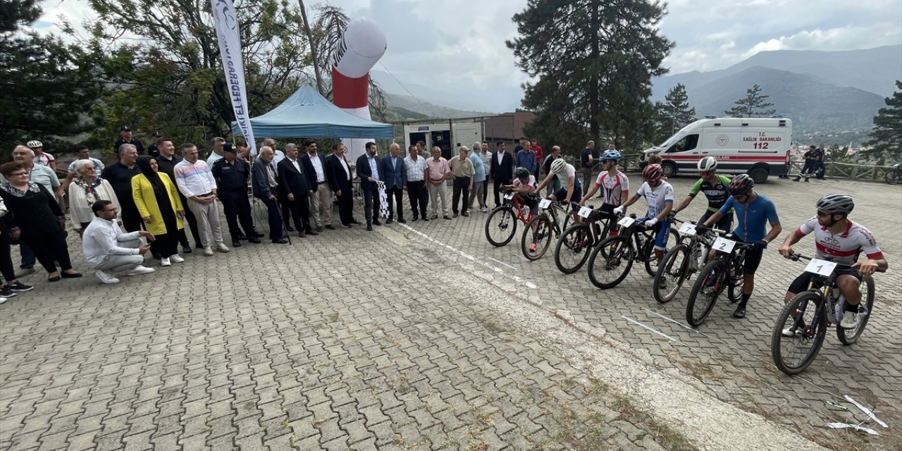 14. Uluslararası Yenice Kupası Dağ Bisikleti Yarışları, Karabük'te yapıldı