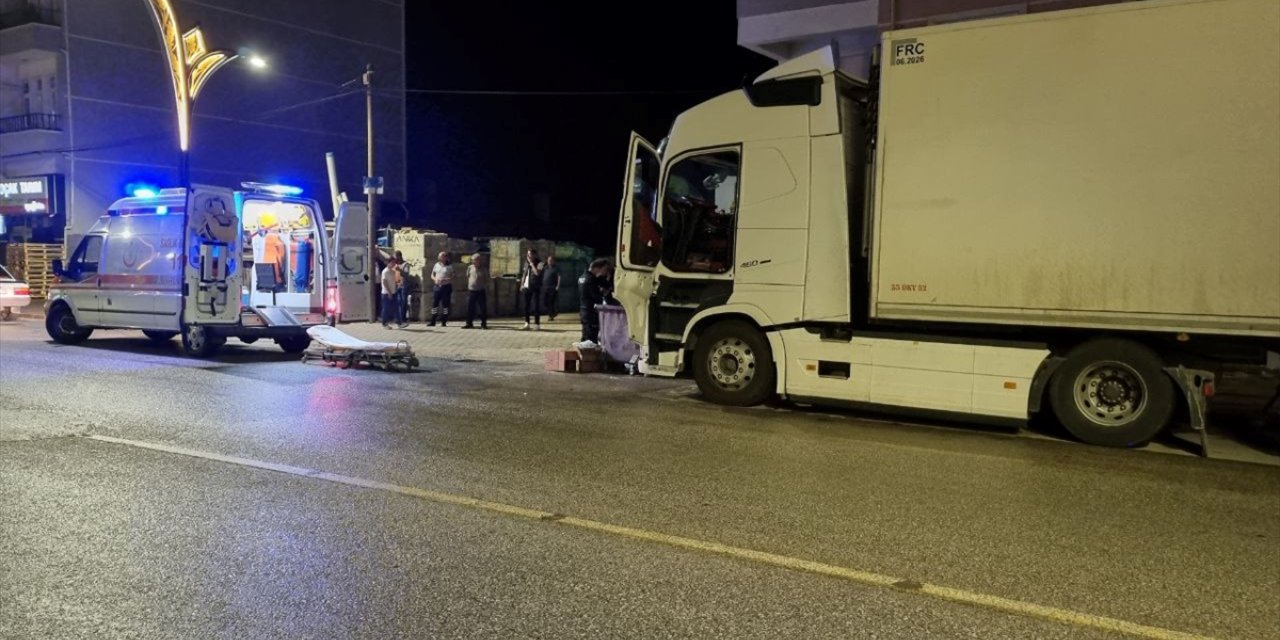 Çorum'da tır sürücüsü, aracında ölü bulundu