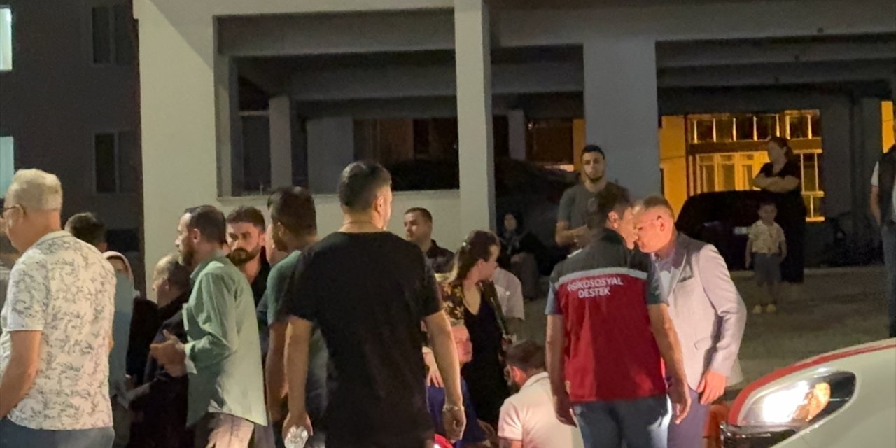 Şehit Jandarma Uzman Çavuş Büyükçaylı'nın Isparta'daki ailesine şehadet haberi verildi