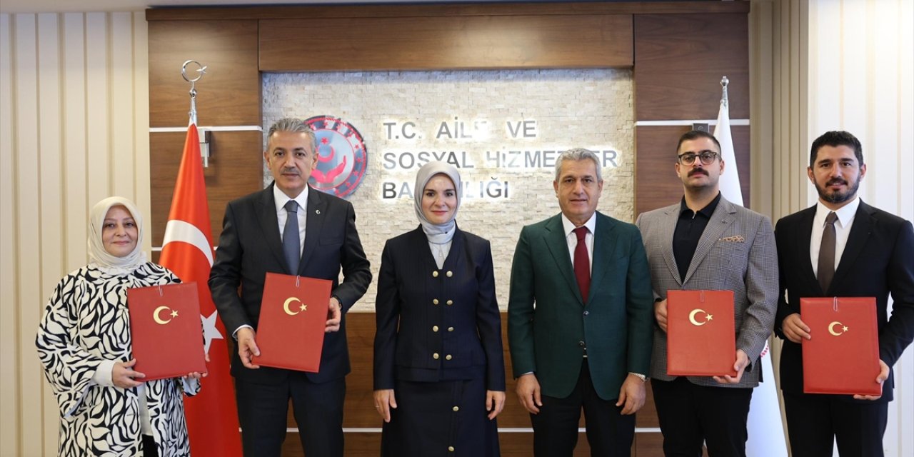 Aile ve Sosyal Hizmetler Bakanlığında, Mardin Çocuk Evleri Sitesi'nin yapımına ilişkin protokol