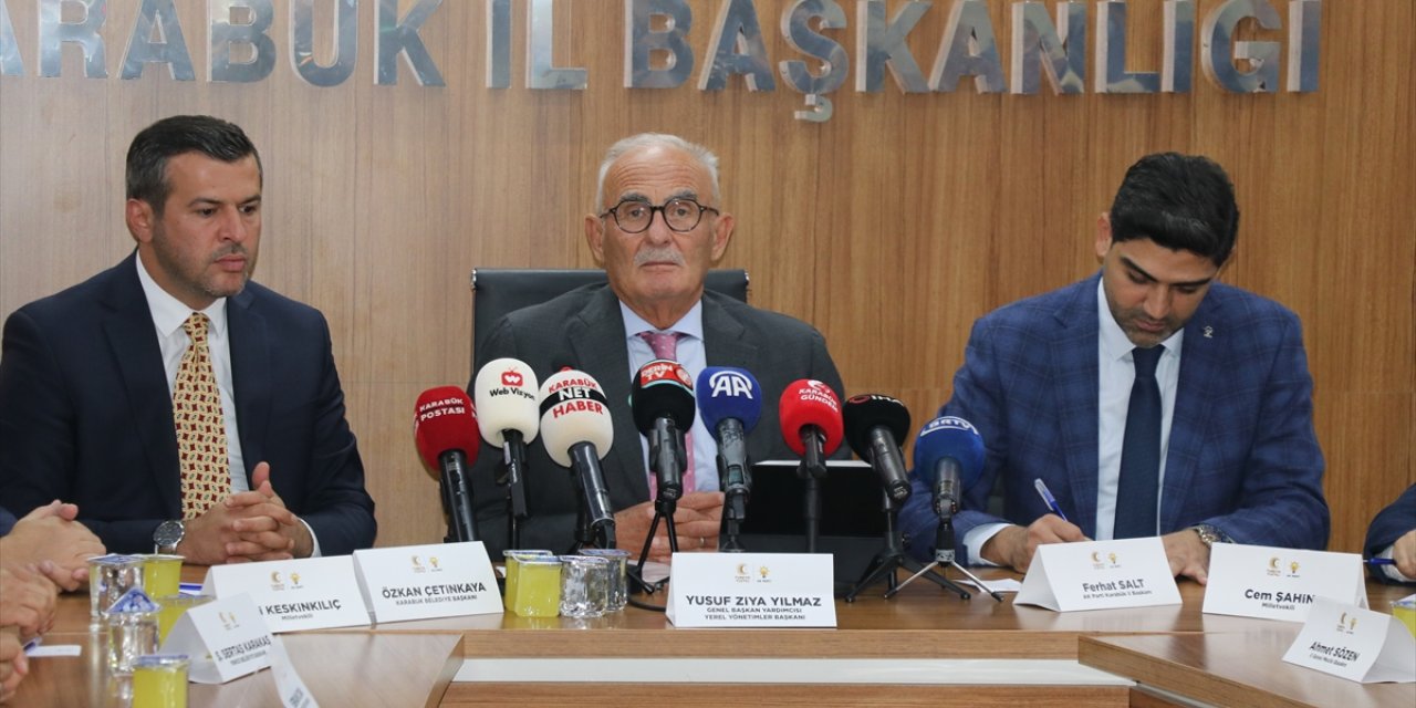 AK Parti'li Yılmaz, Karabük'te teşkilat mensuplarıyla buluştu: