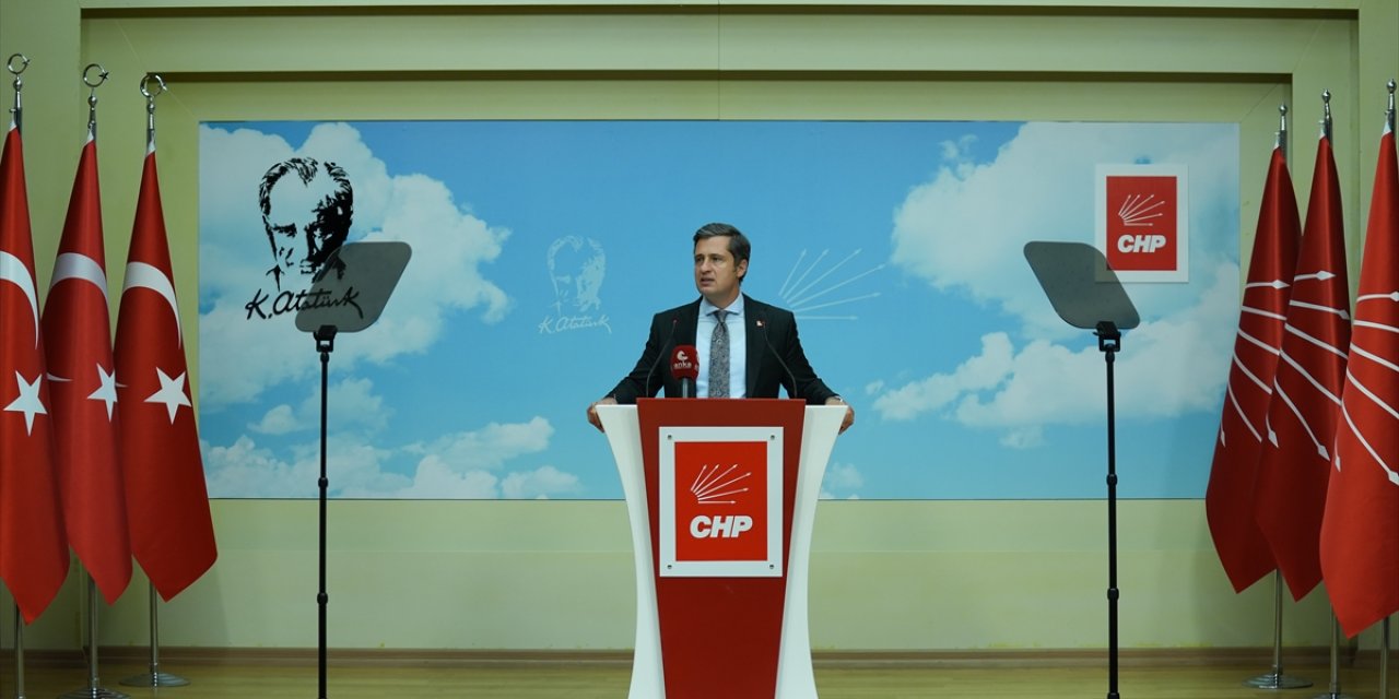 CHP Sözcüsü Yücel, MYK gündemine ilişkin basın toplantısı düzenledi: