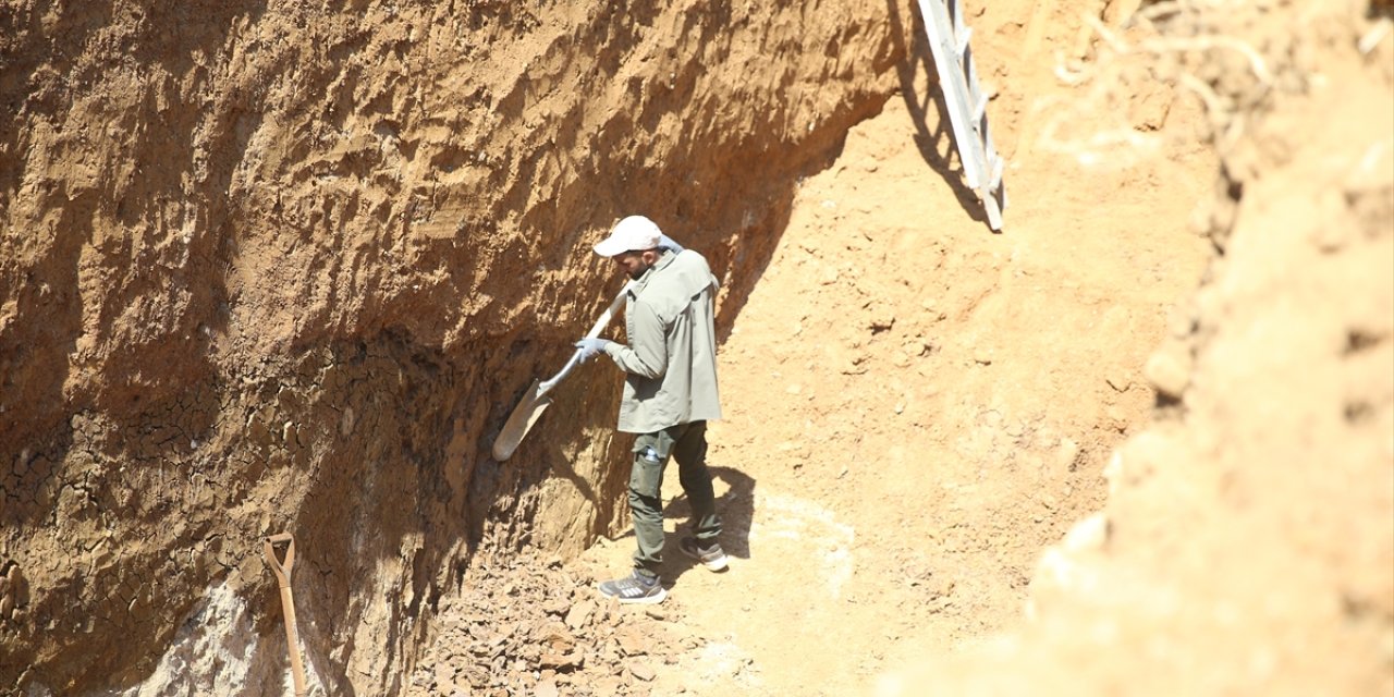 Savrun Fayı deprem uzmanlarınca inceleniyor