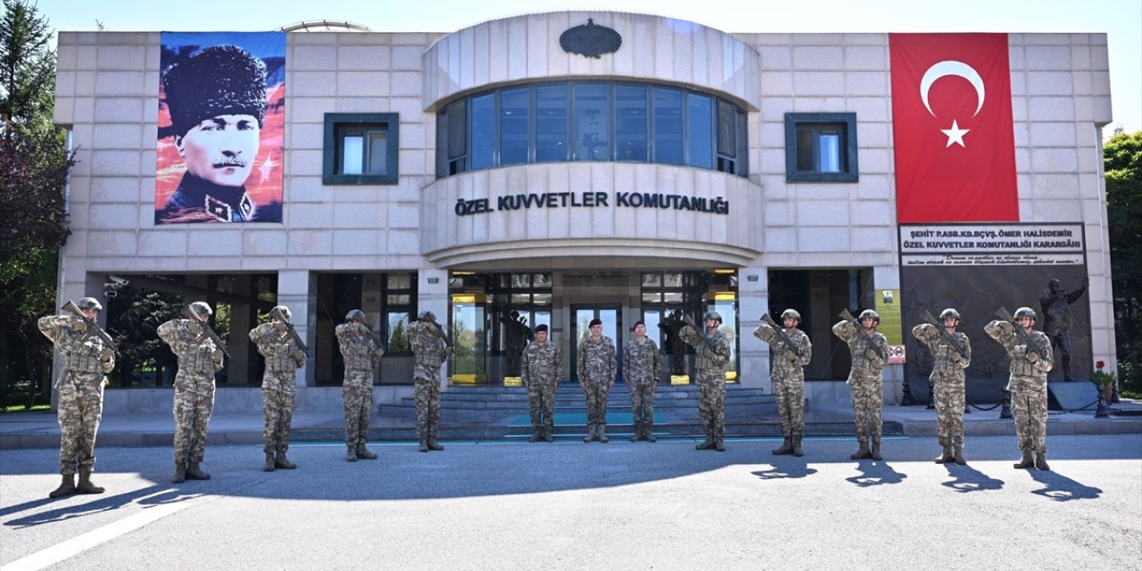 Genelkurmay Başkanı Orgeneral Gürak, Özel Kuvvetler İhtisas Kursu Açılış Töreni'ne katıldı