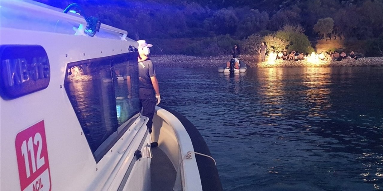 Marmaris'te 20 düzensiz göçmen yakalandı