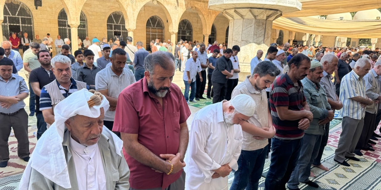 Şanlıurfa ve Adıyaman'da Ayşenur Ezgi Eygi için gıyabi cenaze namazı kılındı