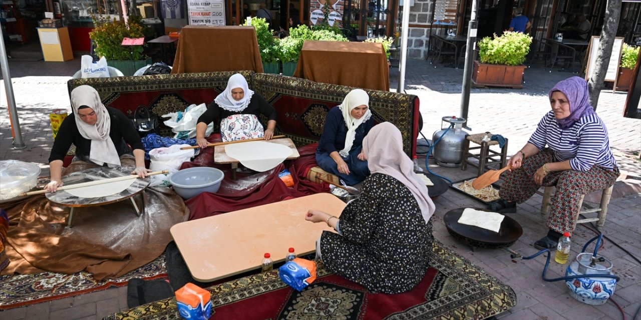 AK Parti Altındağ İlçe Kadın Kollarından Filistin yararına kermes