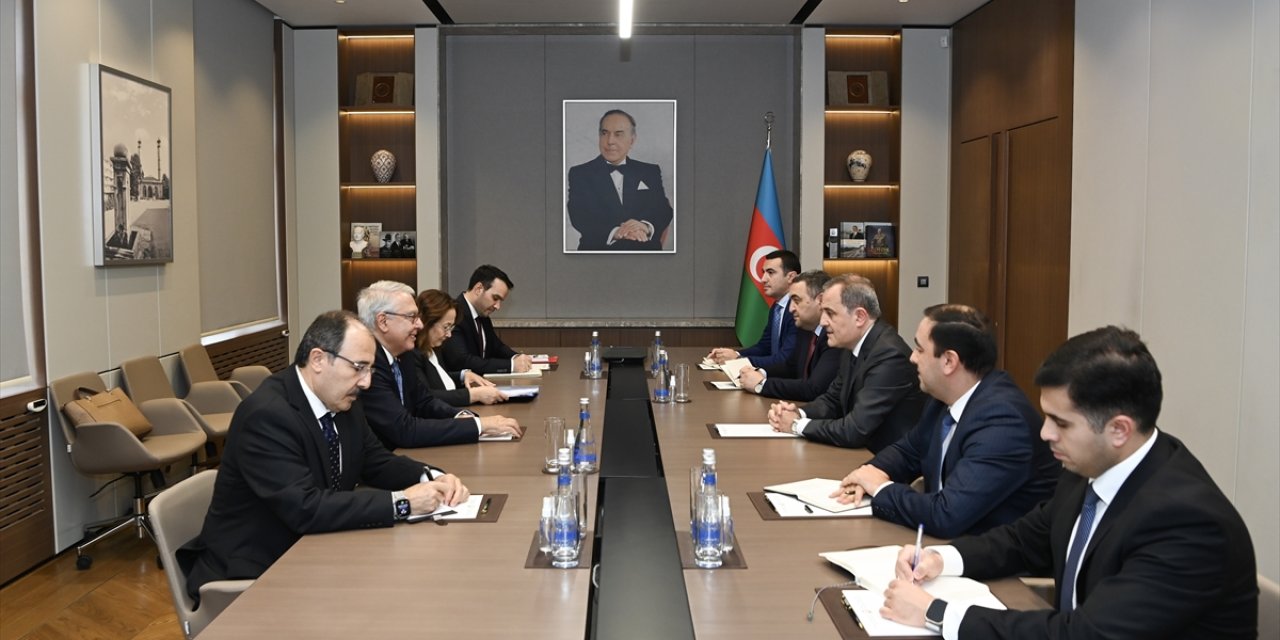 Azerbaycan Dışişleri Bakanı Bayramov, Türkiye-Ermenistan Özel Temsilcisi Kılıç'ı kabul etti