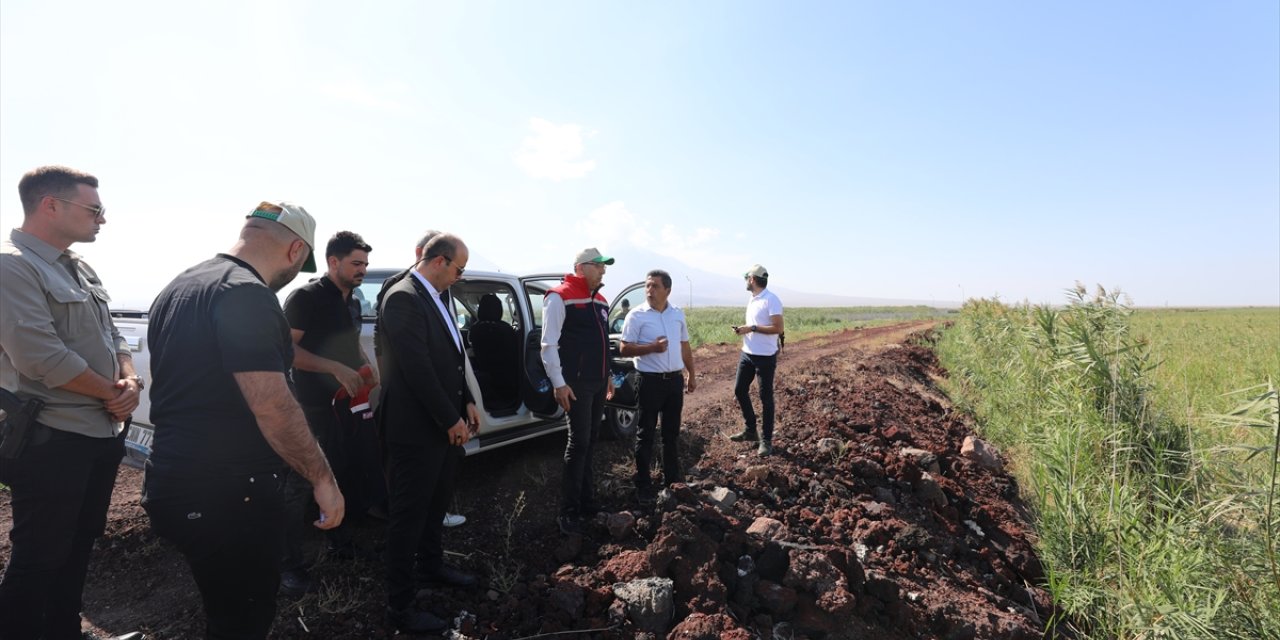 Tarım ve Orman Bakan Yardımcısı Gümen, Iğdır'da incelemelerde bulundu