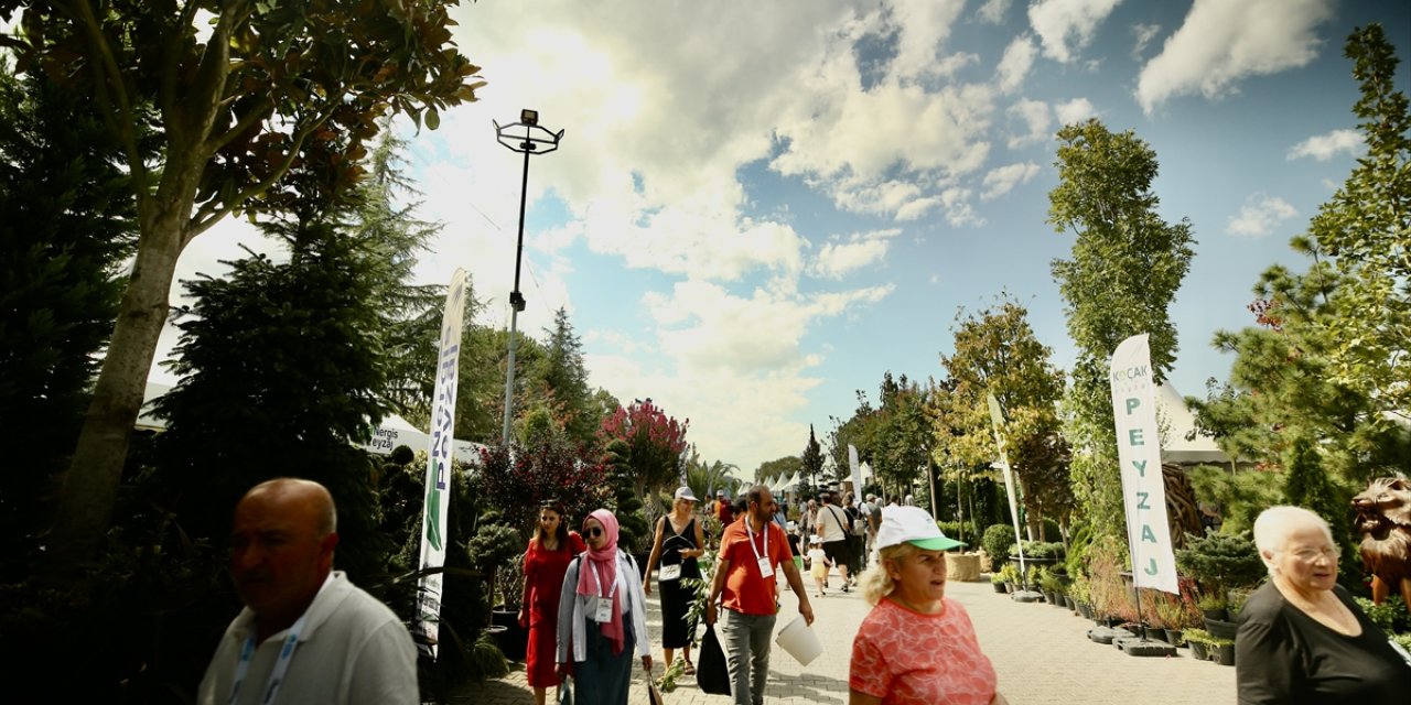 Sakarya'da düzenlenen uluslararası süs bitkiciliği ve peyzaj fuarı sona erdi