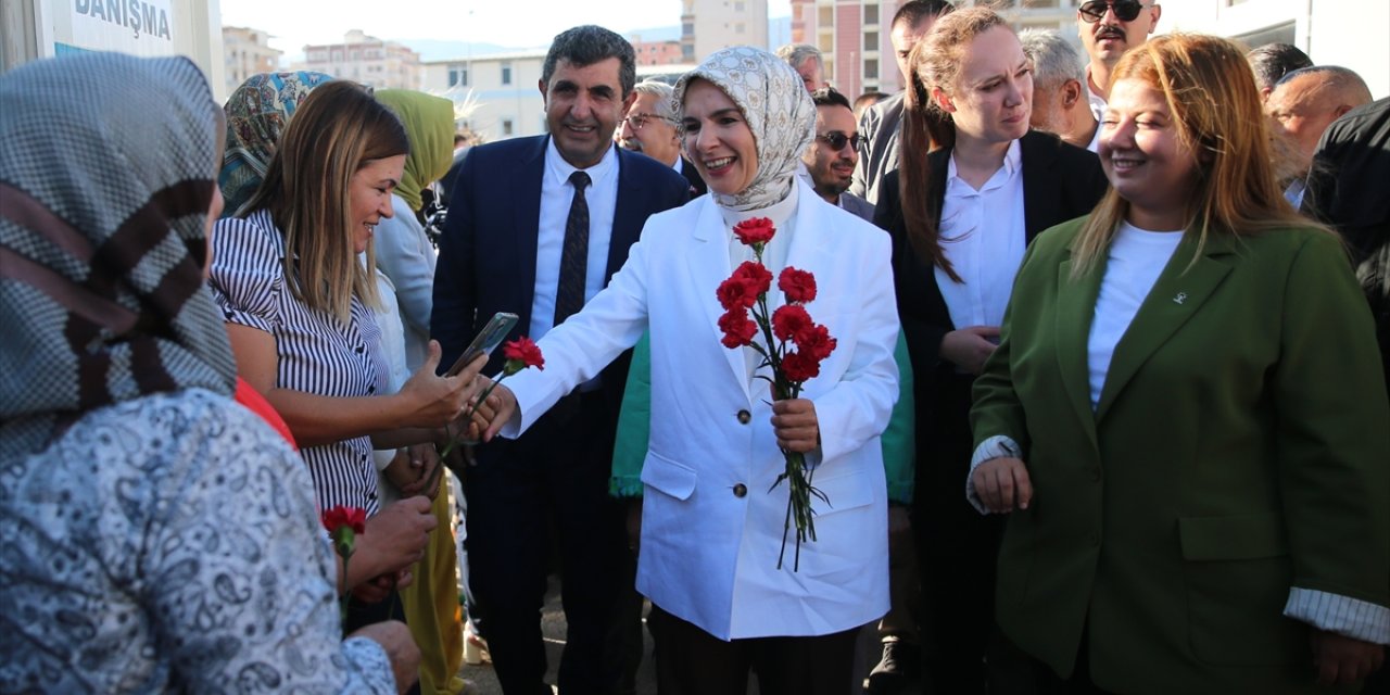 Bakan Göktaş, Hatay'da "Türkiye Buluşmaları" programında konuştu: