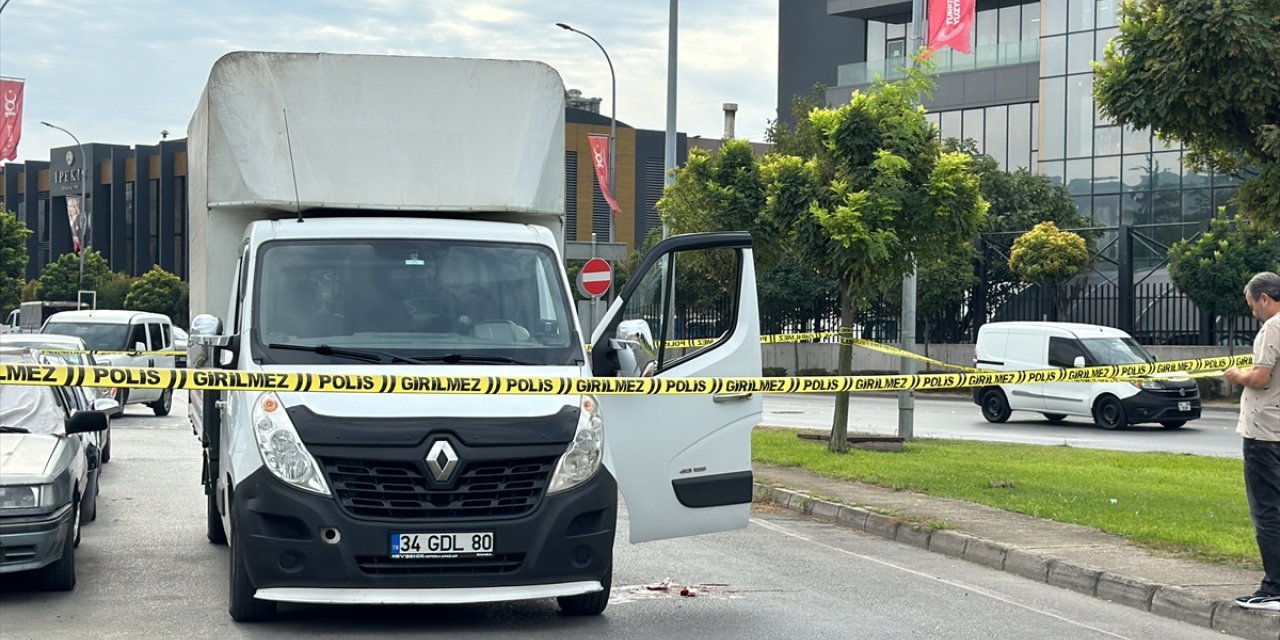 Bursa'da yolunu kestiği husumetlisini silahla yaralayan şüpheli gözaltına alındı