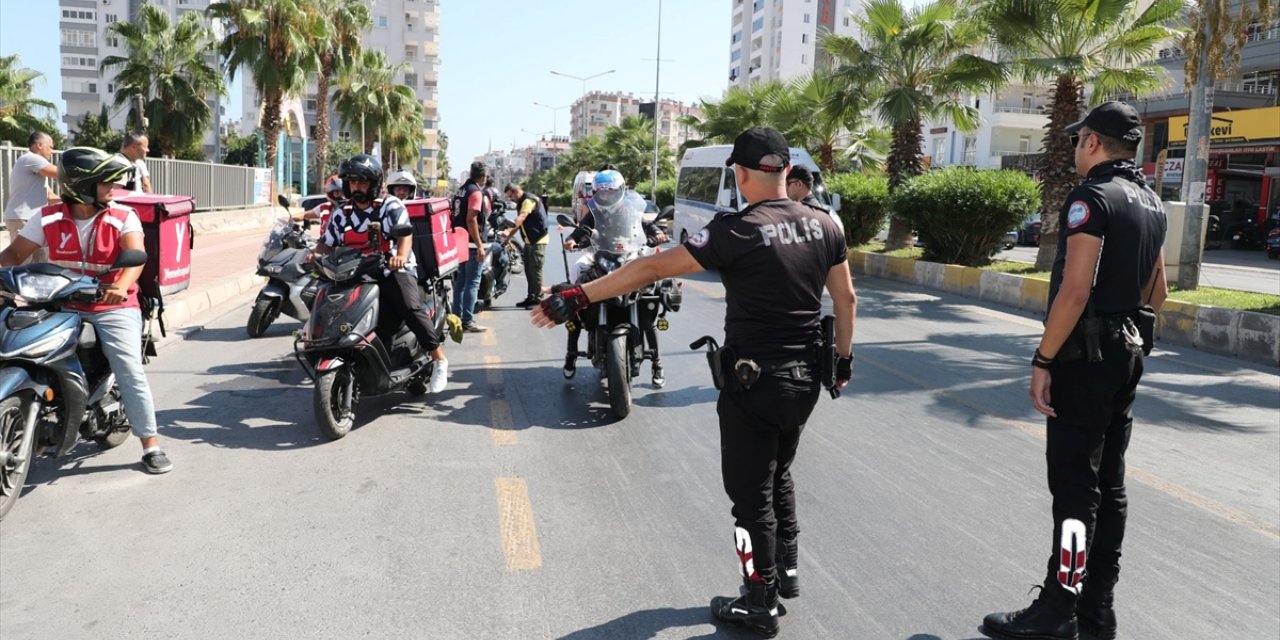 Mersin'de denetimlerde 18 motosiklet trafikten men edildi