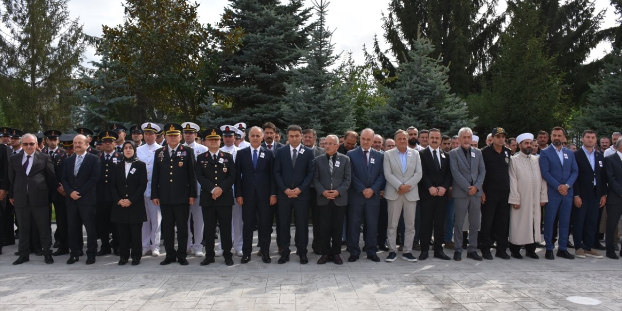 GÜNCELLEME - Ordu'da kontrol noktasında motosikletin çarptığı jandarma personeli şehit oldu