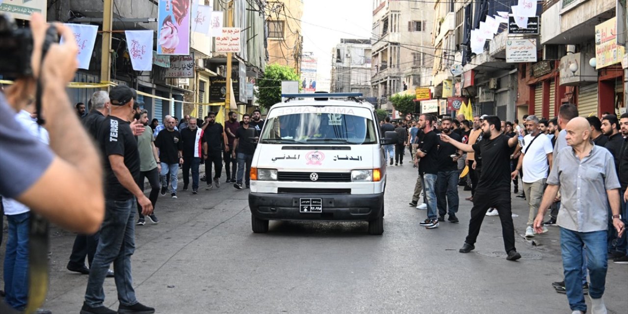 Beyrut’ta Hizbullah üyelerinin cenaze töreninin yapıldığı alanın yakınlarında patlama sesi duyuldu