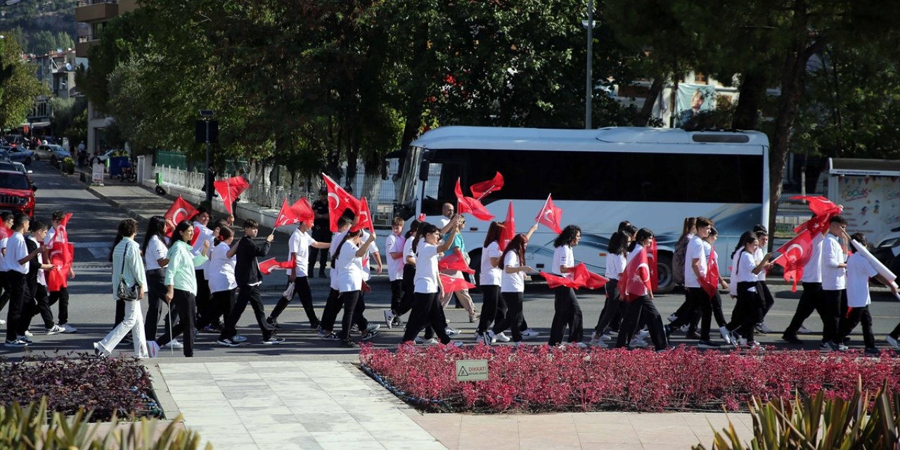 Antalya ve çevre illerde 19 Eylül Gaziler Günü törenle kutlandı