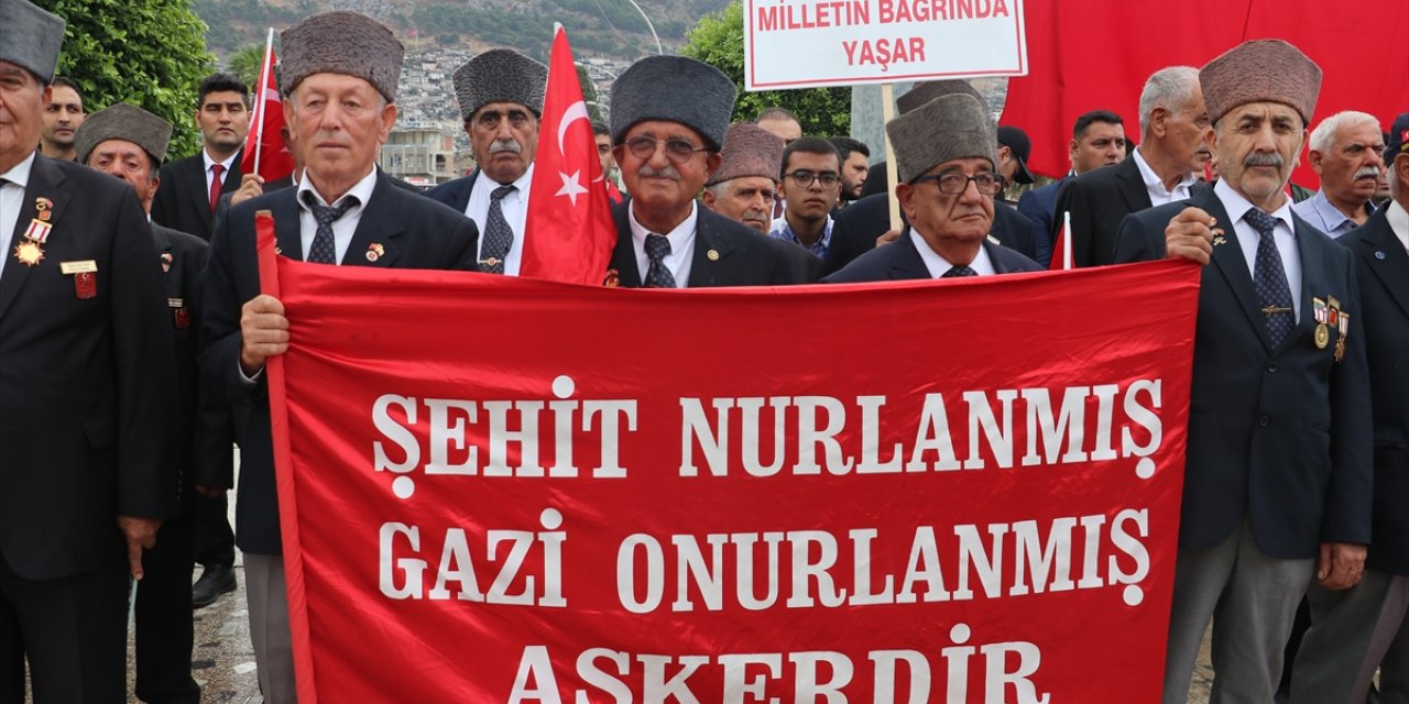 Adana, Mersin, Hatay ve Osmaniye'de 19 Eylül Gaziler Günü kutlandı