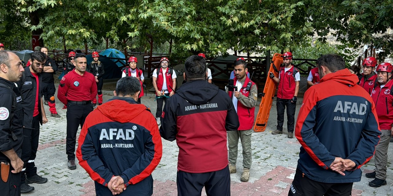 Bolu'daki tarihi Solaklar Kayaevleri kurtarma tatbikatına ev sahipliği yapıyor