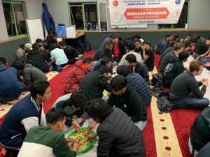 TDV'den Yeni Zelanda'da iftar
