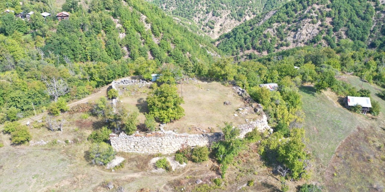 Artvin'de üç arkeolojik kazı alanında jeoradar çalışması yapıldı