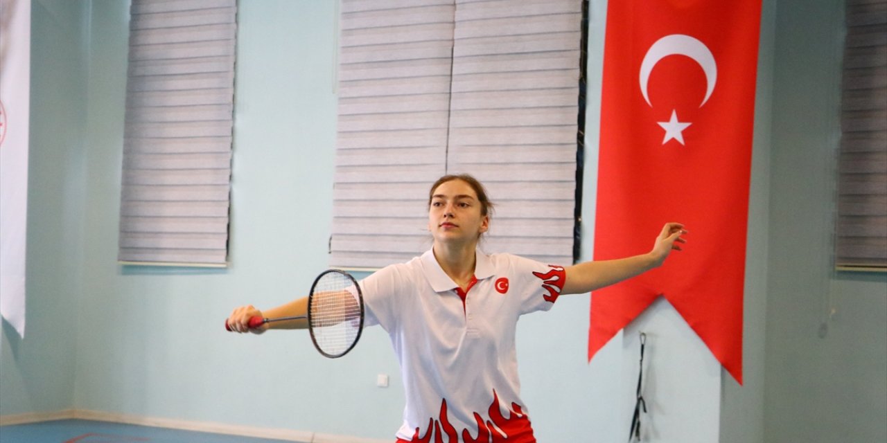 Milli badmintoncu Sinem Yıldız, Dünya Gençler Şampiyonası öncesi iddialı: