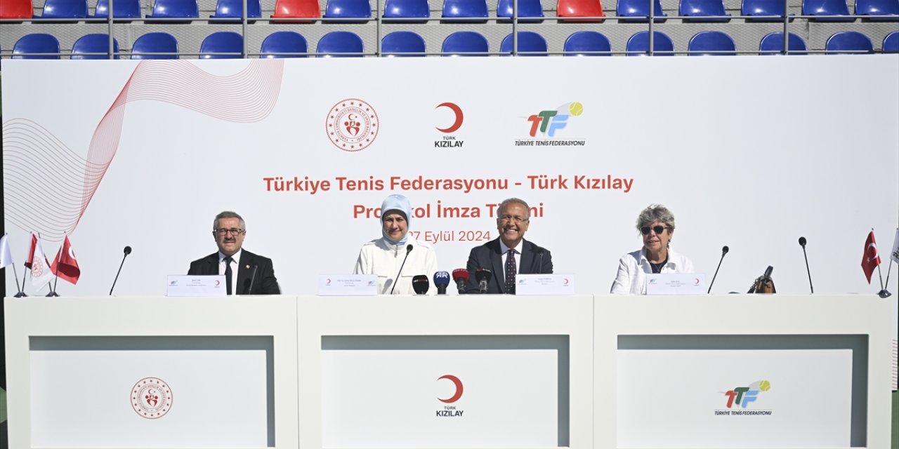 Türkiye Tenis Federasyonu ile Türk Kızılay arasında iş birliği protokolü imzalandı