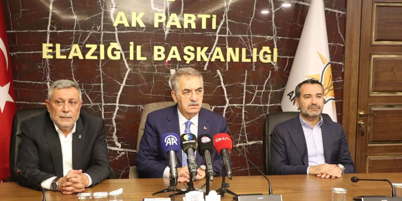 AK Parti Genel Başkan Yardımcısı Hayati Yazıcı, Elazığ'da konuştu: