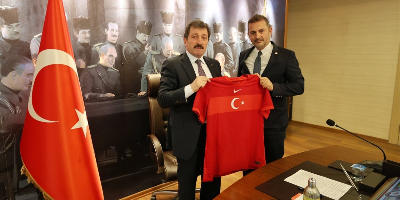 Türkiye-Karadağ maçının İl Spor Güvenlik Kurulu Toplantısı, Samsun'da yapıldı