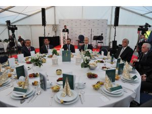 Almanya'da İslam Toplumu Milli Görüş iftarı