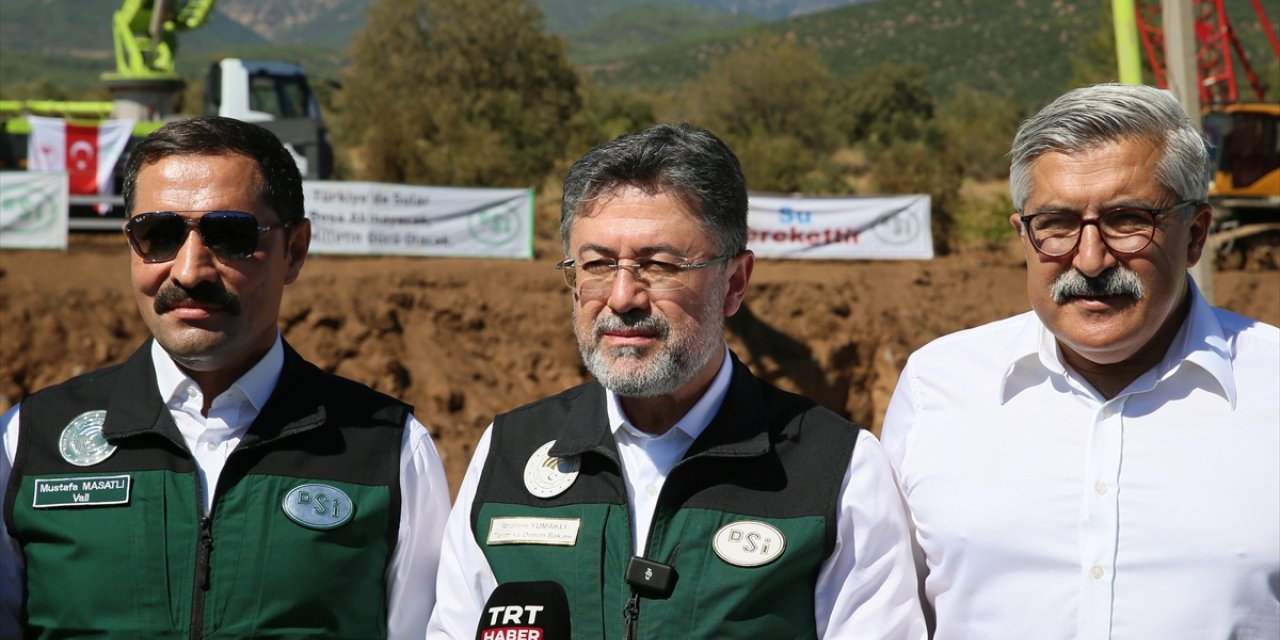 Bakan Yumaklı, Tahtaköprü Barajı sulama inşaatı alanında konuştu: