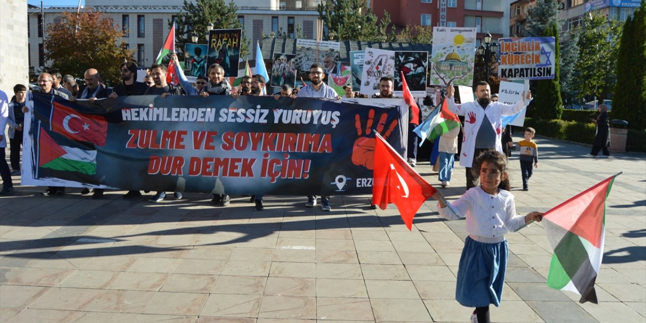 Erzurum'da hekimler ve sağlık çalışanlarından Gazze için "sessiz yürüyüş" yaptı