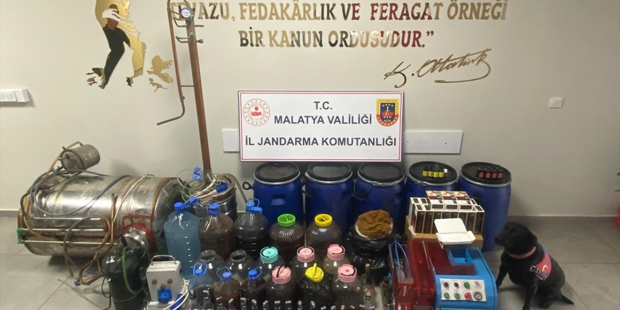 Malatya'da kaçak içki operasyonunda 3 şüpheli yakalandı