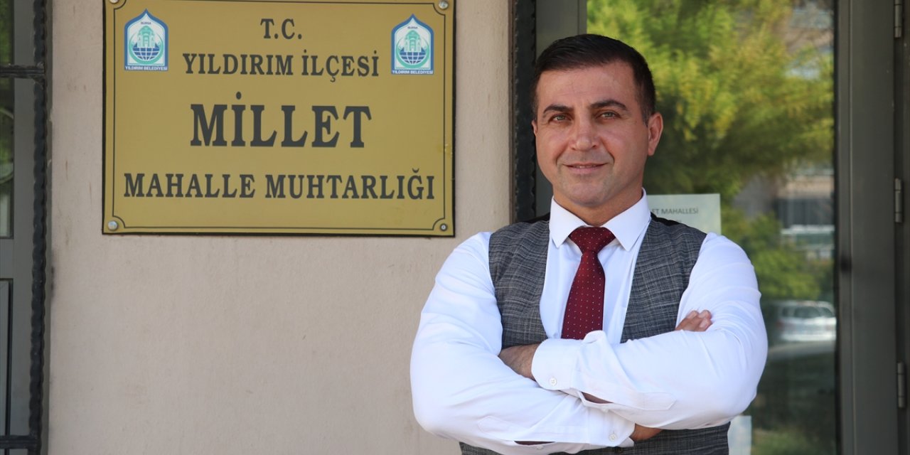 Kick boksçu muhtar gündüz mahallesine hizmet ediyor, akşamları sporcu yetiştiriyor