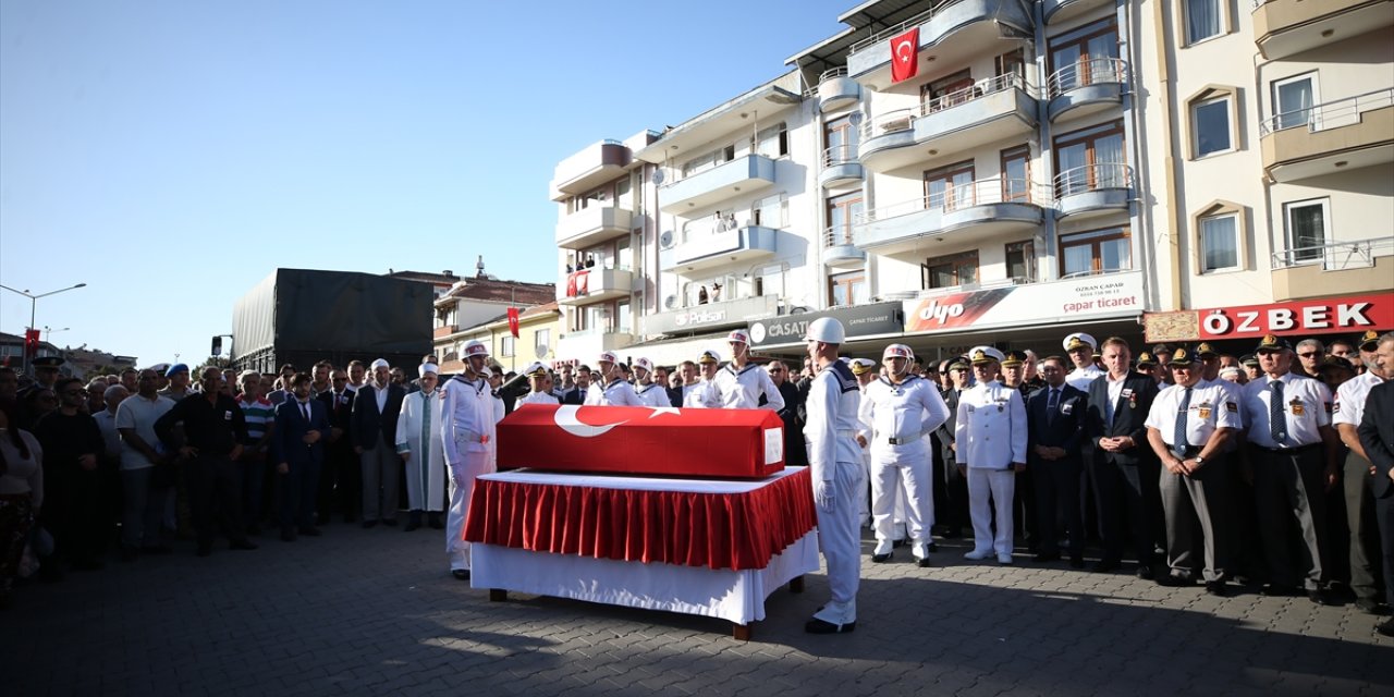 Ağrı'da şehit olan Piyade Uzman Çavuş Burak Geniş'in cenazesi toprağa verildi